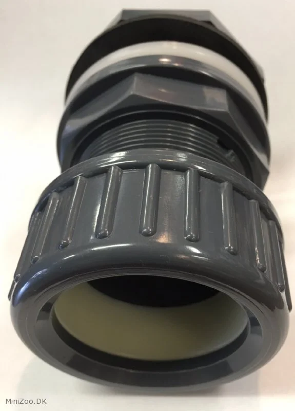 PVC Tankgennemføring med klemmering 50x2 tomme